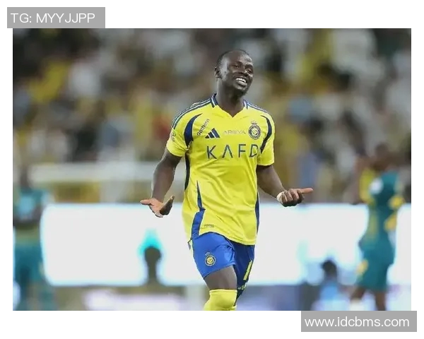 全球顶尖足球明星最新排名揭晓引发热议与关注