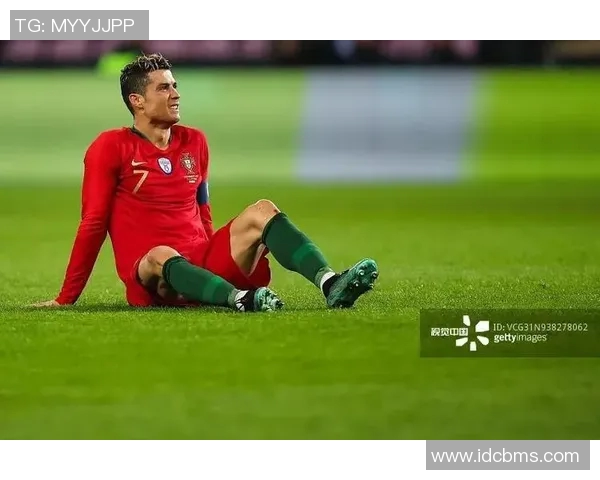 现役足球明星中谁的颜值最高最帅气的球员大盘点与分析